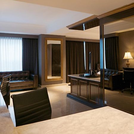 Myko Hotel & Convention Center Макасар Екстер'єр фото
